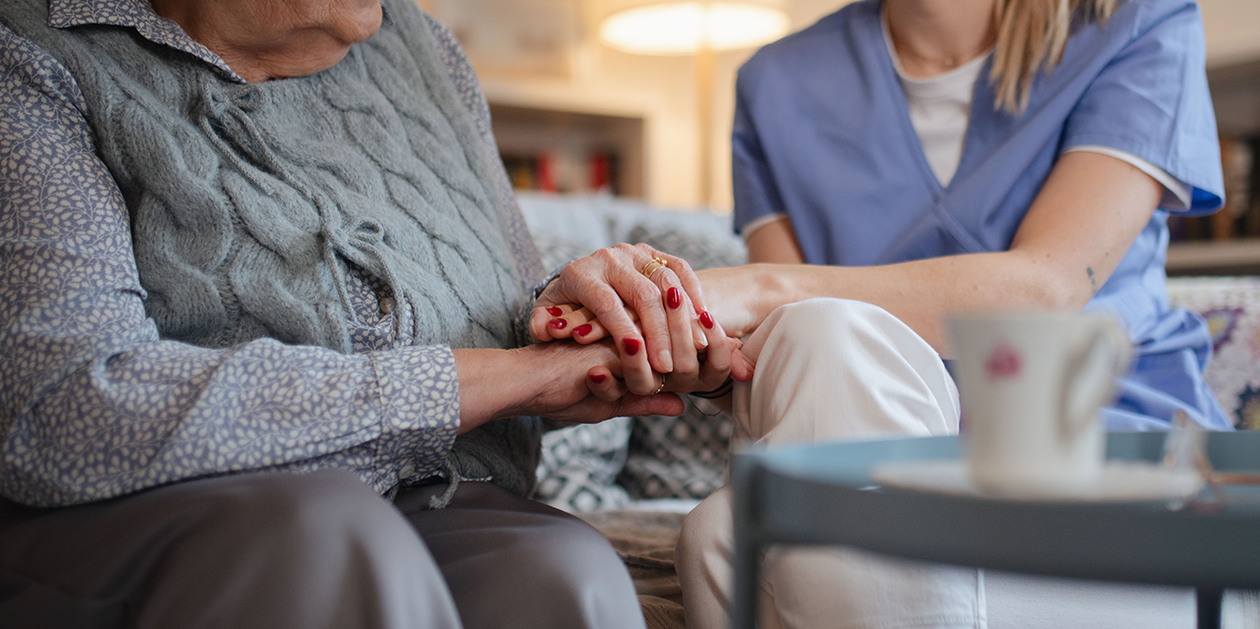 Bijna 6 op de 10 zorgmedewerkers ervaren agressie patiënten